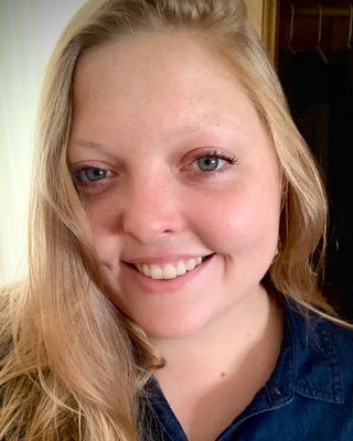Jacki Nadeau, LCSW